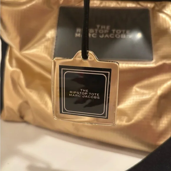 Marc Jacobs Ripstop Tote Bag – Gold/Black – Like New - Picture 3 of 7